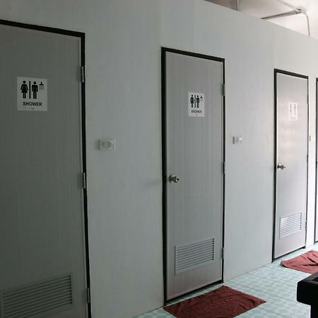 Family Home 2 Chiangmai (Adults Only) เชียงใหม่ ภายนอก รูปภาพ