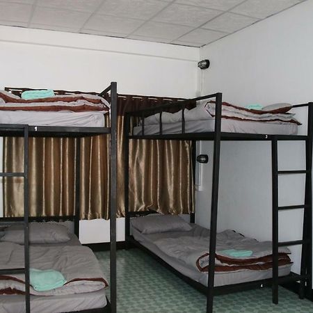 Family Home 2 Chiangmai (Adults Only) เชียงใหม่ ภายนอก รูปภาพ