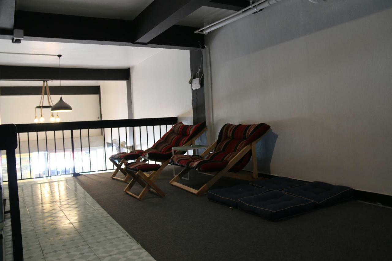 Family Home 2 Chiangmai (Adults Only) เชียงใหม่ ภายนอก รูปภาพ